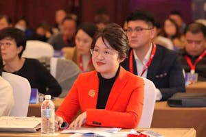 Tsinghua-INSEAD EMBA TIEMA female entrepreneurs